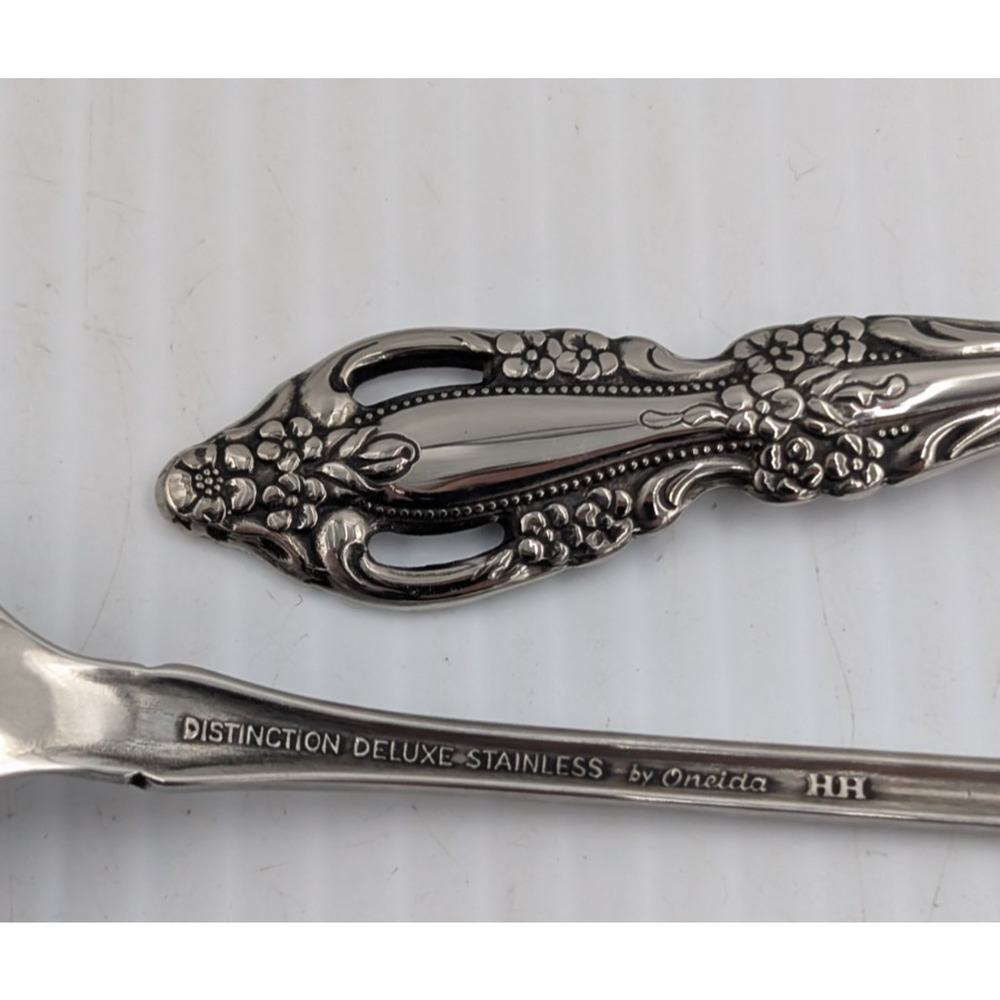 12 Oneida Distinction Deluxe HH Stainless Steel Raphael Iced Tea Spoons - Picture 9 of 10